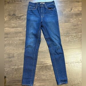 Levi's Dark Blue Women's Skinny Jeans